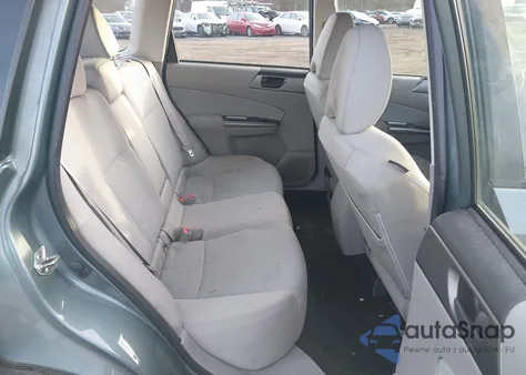 2013 Subaru Forester 2.5X z USA, uszkodzony, nr VIN JF2SHABC2DH416719